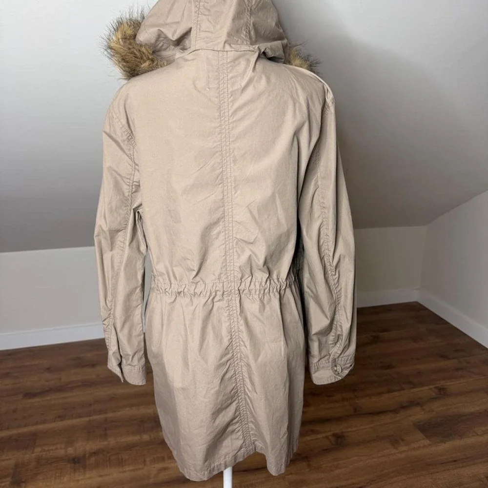 Liz Claiborne Petite Faux Fur Hood Utility Parka Bloke core
